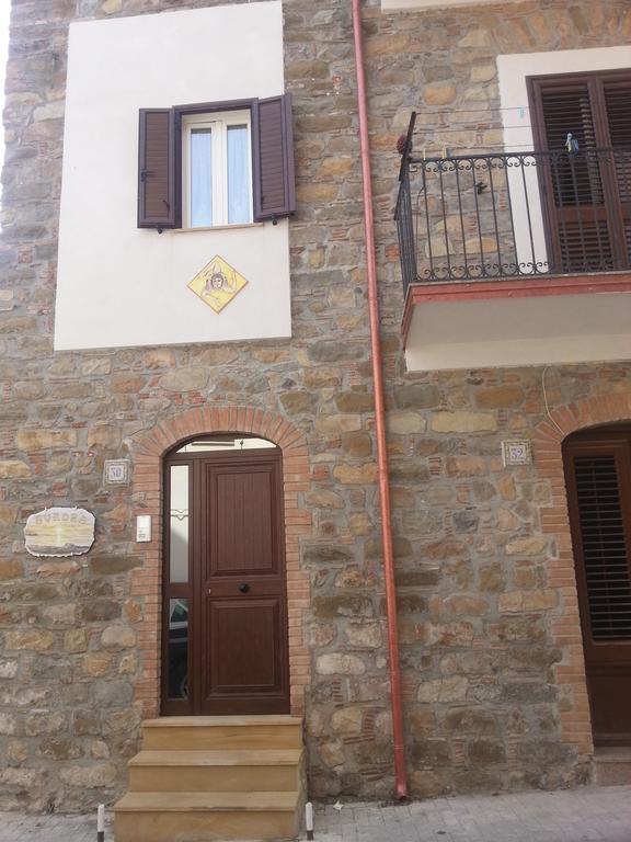 Aurora Bed And Breakfast Santo Stefano di Camastra Exterior photo