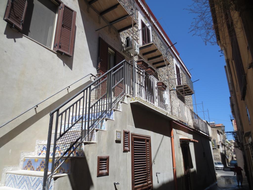 Aurora Bed And Breakfast Santo Stefano di Camastra Exterior photo