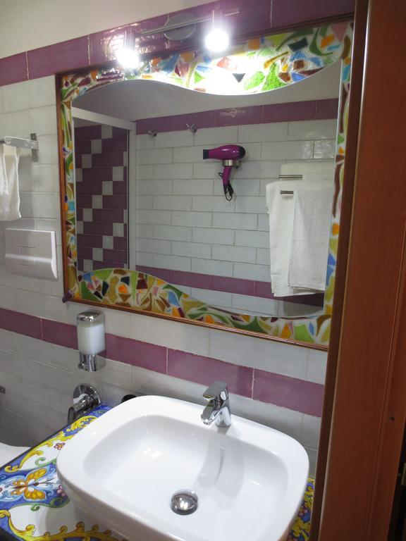 Aurora Bed And Breakfast Santo Stefano di Camastra Exterior photo