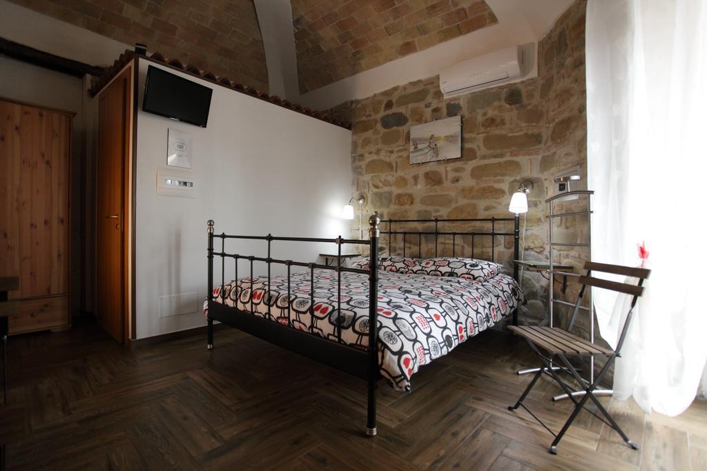 Aurora Bed And Breakfast Santo Stefano di Camastra Exterior photo
